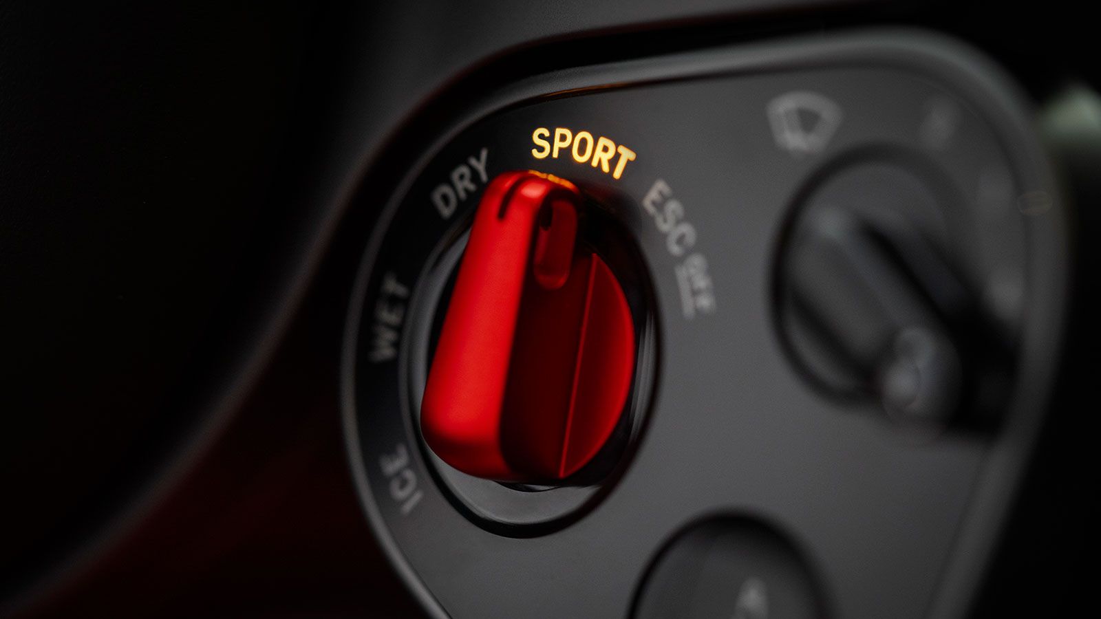 Νέα Ferrari Luce: Η πρώτη ηλεκτρική Ferrari - Τετράθυρη με 1.050 ίππους