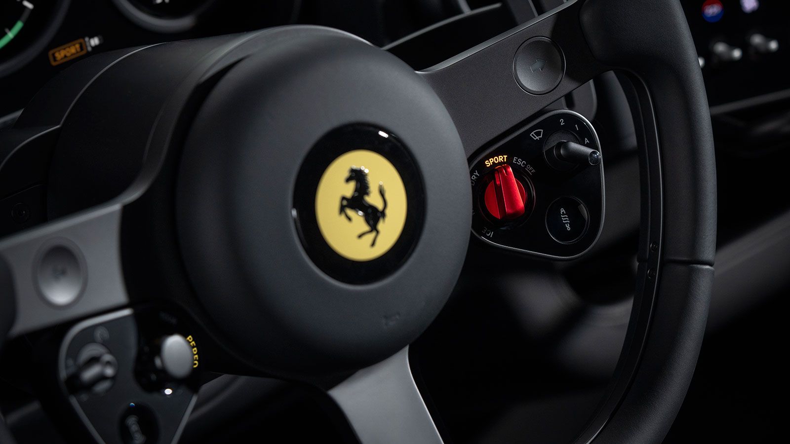 Νέα Ferrari Luce: Η πρώτη ηλεκτρική Ferrari - Τετράθυρη με 1.050 ίππους