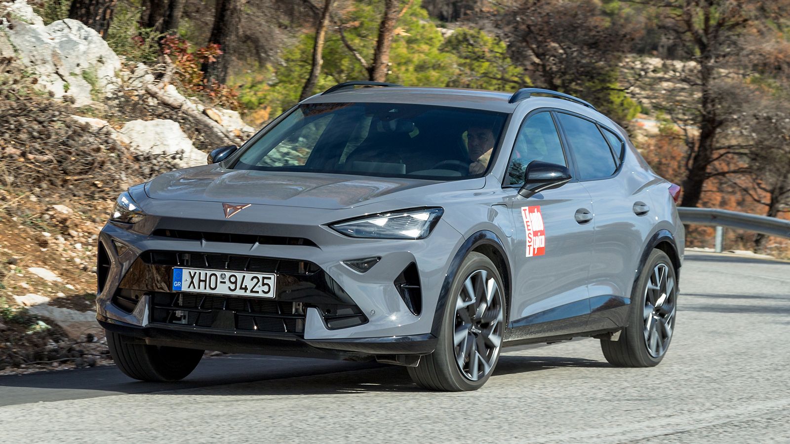 Το best seller SUV της CUPRA, το Formentor προσφέρει τη μεγαλύτερη γκάμα εκδόσεων, από τον 1,5 TSI των 150 ίππων έως την τετρακίνητη VZ έκδοση των 333
