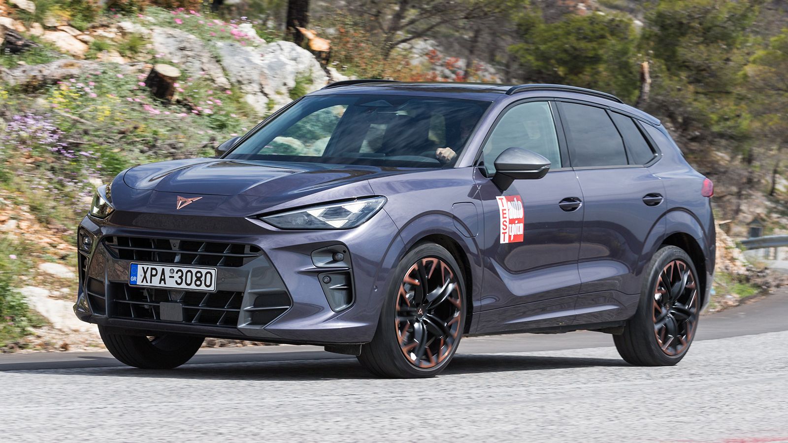 Το Terramar, το νεότερο και μεγαλύτερο SUV της CUPRA ξεχωρίζει για την ευρυχωρία και την πρακτικότητα της καμπίνας του.