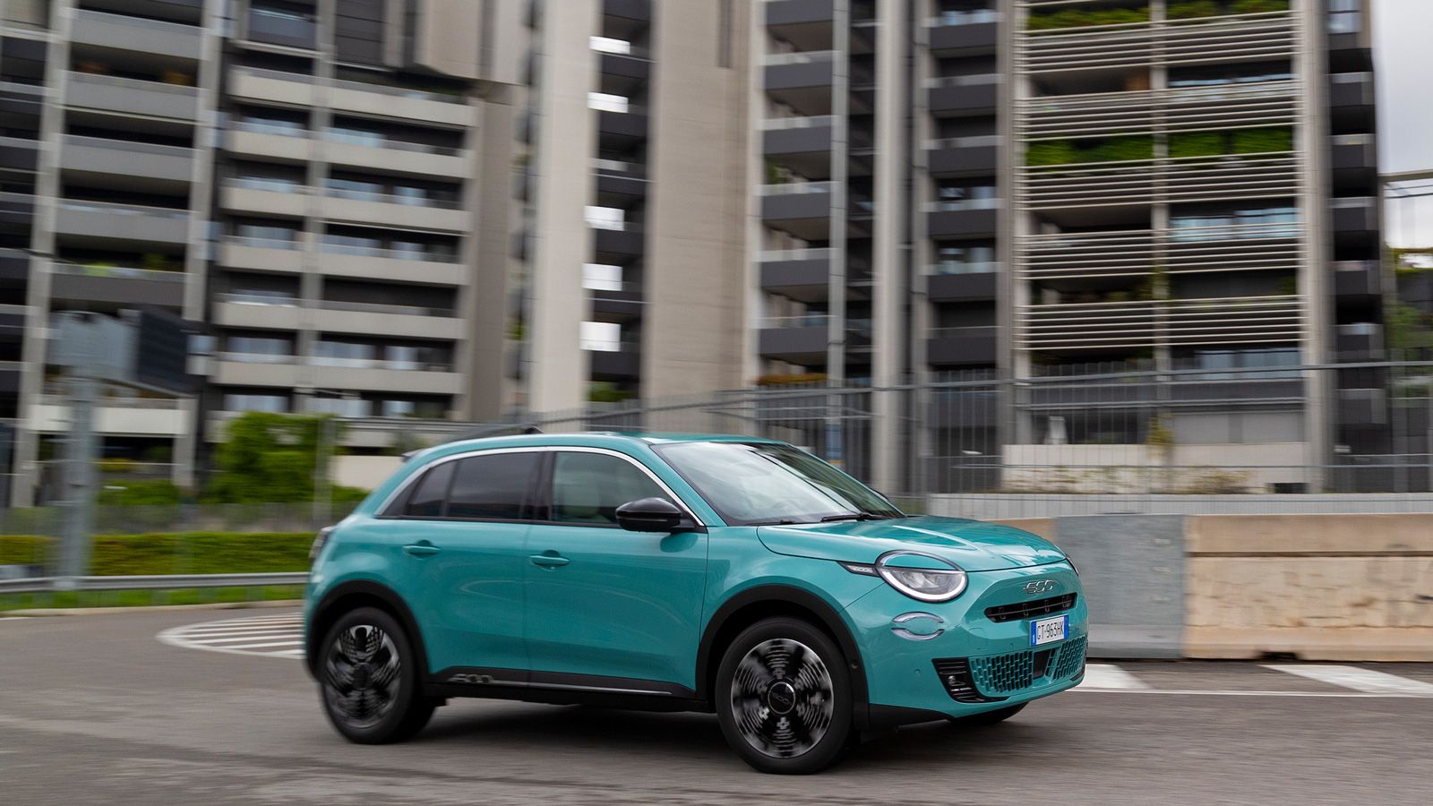 Fiat 600 σε βενζίνη, υβριδικό ή ηλεκτρικό;