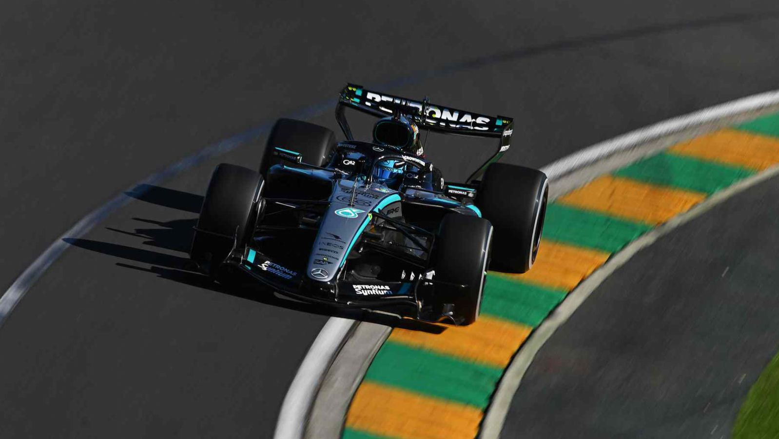 GP Αυστραλίας: Με το δεξί η Mercdes - Pole για τον Russel, 20ος ο Verstappen
