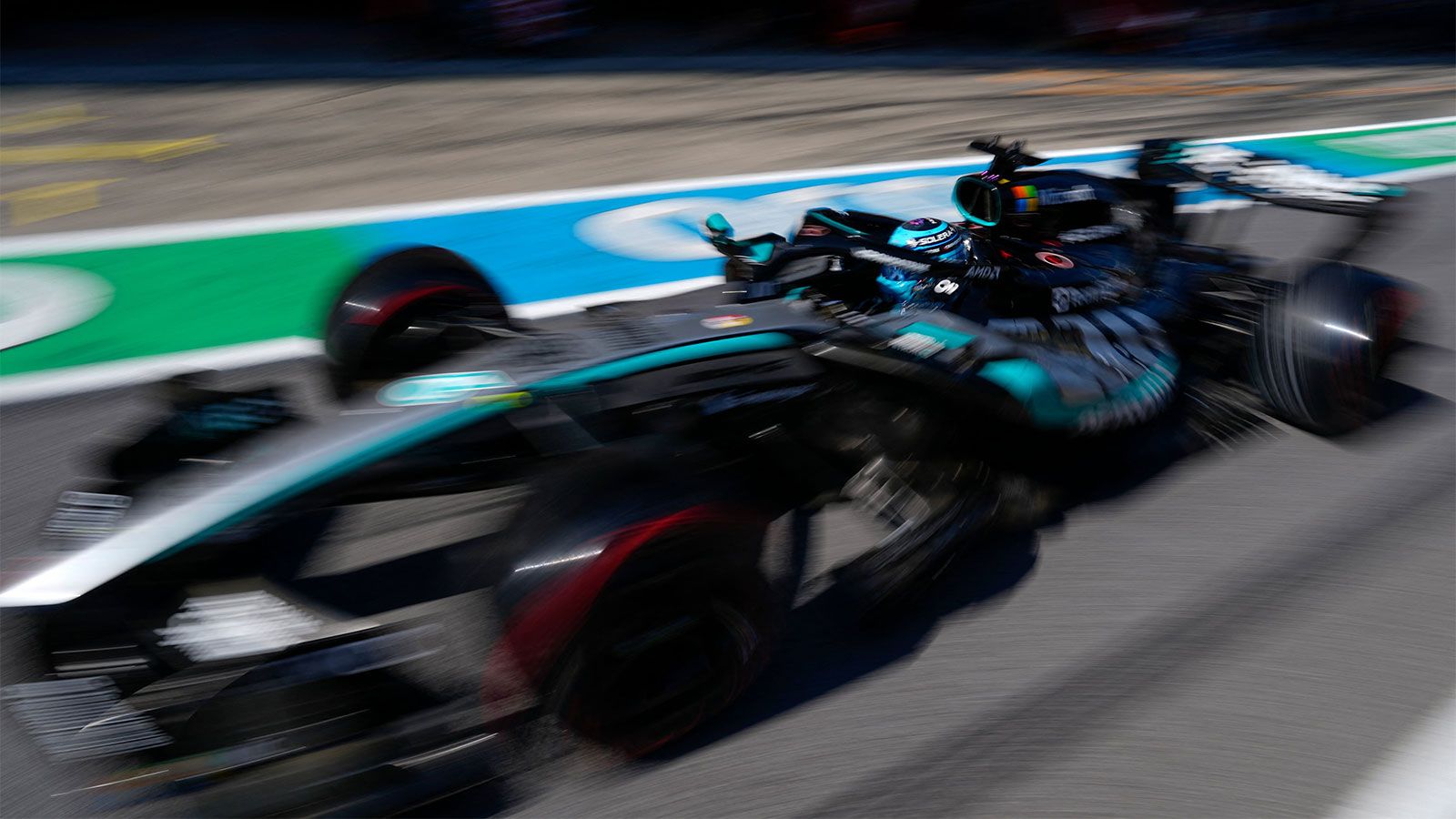 GP Αυστρίας: Pole man ο Russel - Έξοδος για τον Verstappen