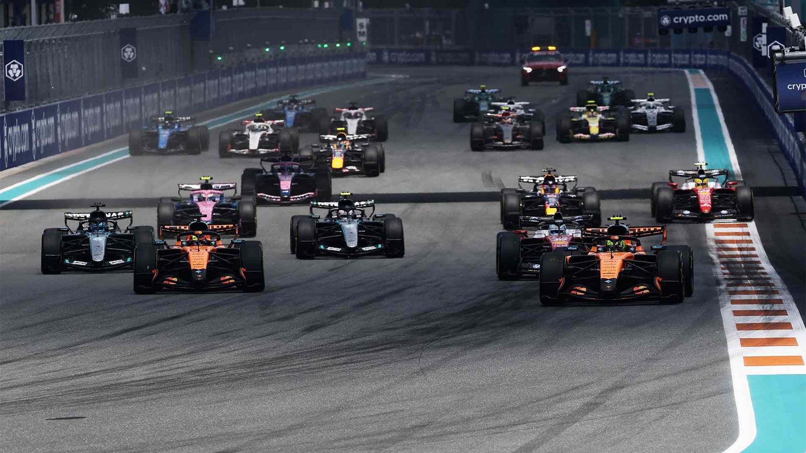 GP Miami: Pole για τον Antonelli -Νίκη στο sprint για τον Norris με 1-2 για τη McLaren