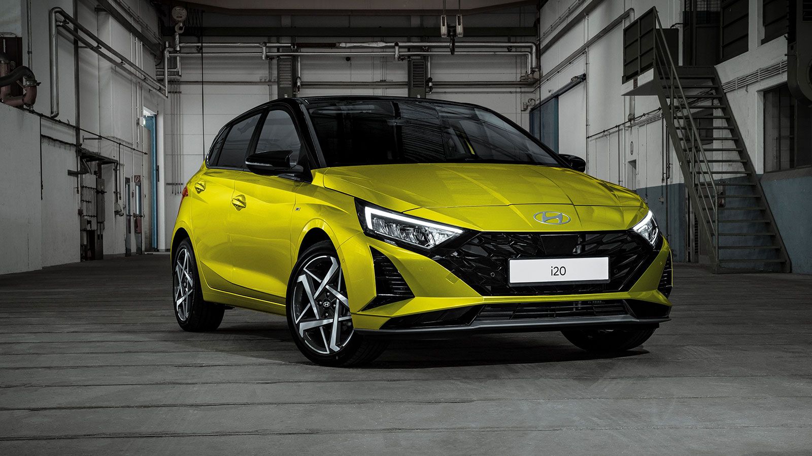 Το Hyundai i20 επικαιροποιήθηκε και έρχεται με απόδοση 90 ίππους και σε δύο εκδόσεις εξοπλισμού, παραμένοντας ένα από τα πιο ολοκληρωμένα και δημοφιλή