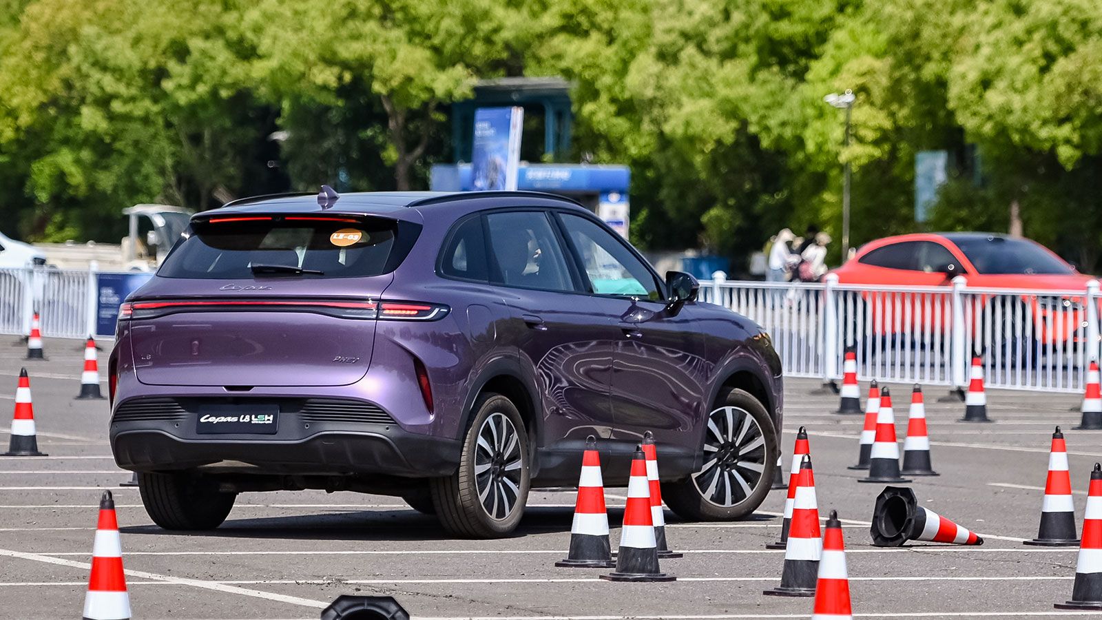 Αποστολή στην Κίνα: Test drive στα αυτοκίνητα της Lepas (L4, L6 και L8)