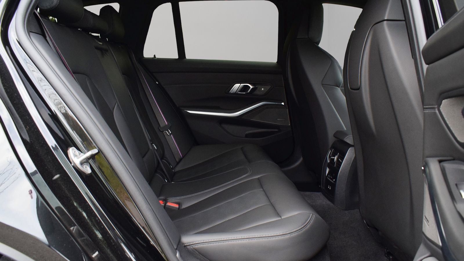BMW M3 Touring (2022-σήμερα): Αξίζει το station wagon των 510 PS;