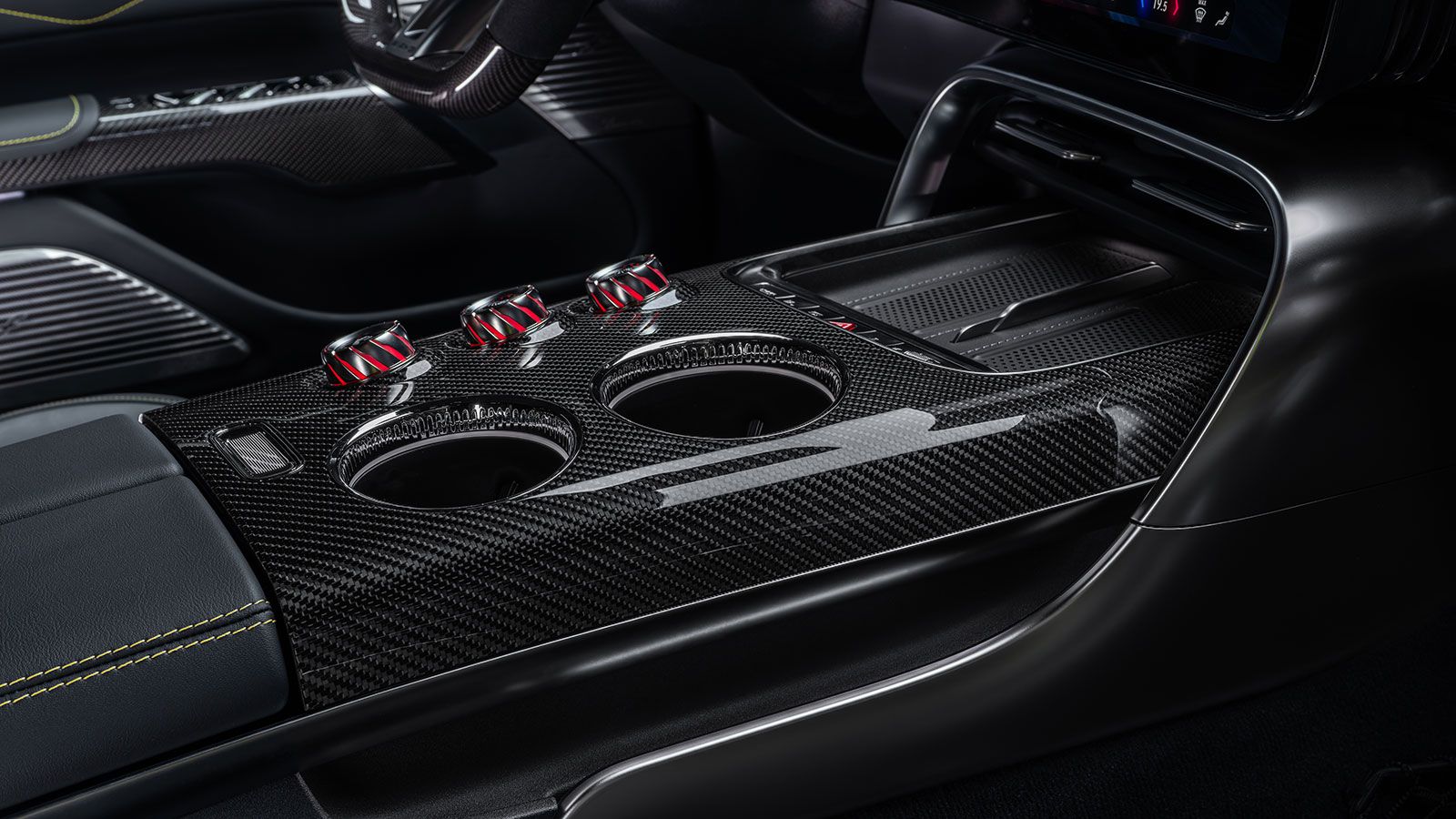 Νέα Mercedes-AMG GT: Αποχαιρετά τον V8 και γίνεται ηλεκτρική