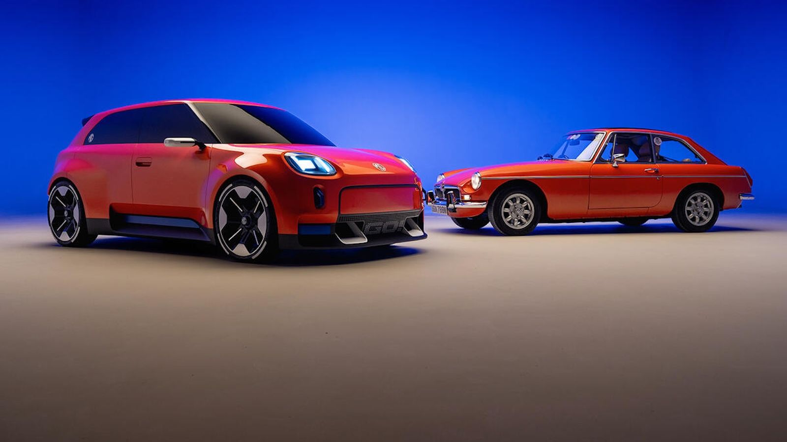 MG Go! concept & MGB GT