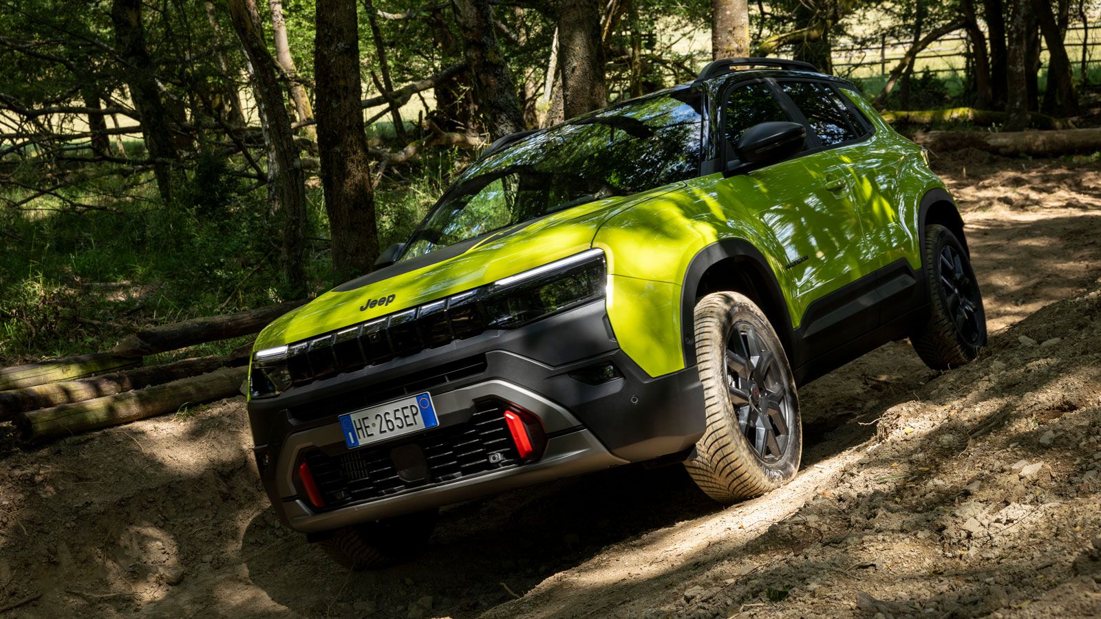 Αποστολή στη Γερμανία - Οδηγούμε σε δρόμο & off-road το ανανεωμένο Jeep Avenger