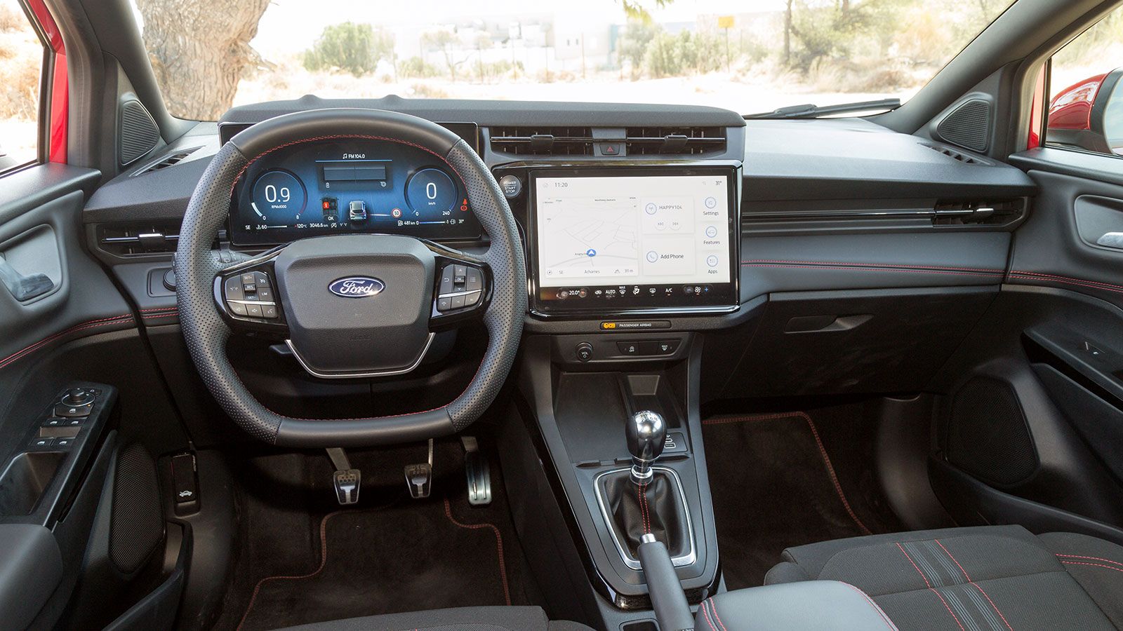 To εσωτερικό του Ford Puma σε κάθε του έκδοση είναι σύγχρονο και όμορφο σχεδιαστικά και πολύ καλό ποιοτικά.