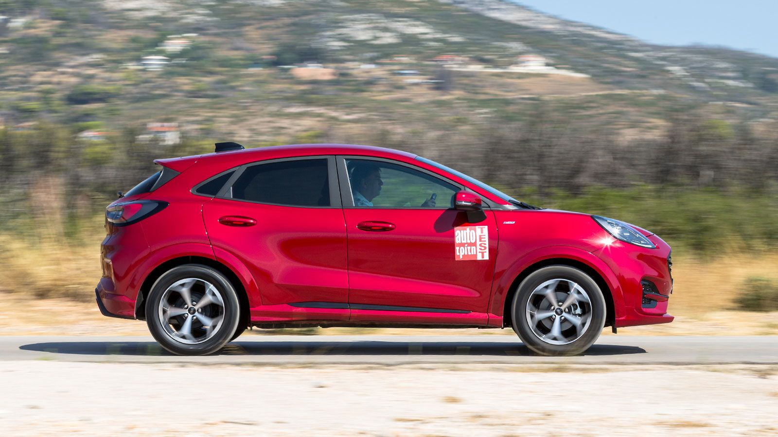 Το ήπια υβριδικό Ford Puma των 125 ίππων είναι το πιο οικονομικό σε κατανάλωση αυτοκίνητο στην κατηγορία του στο ταξίδι. Καίει 4,2 λτ./100 χλμ. και με