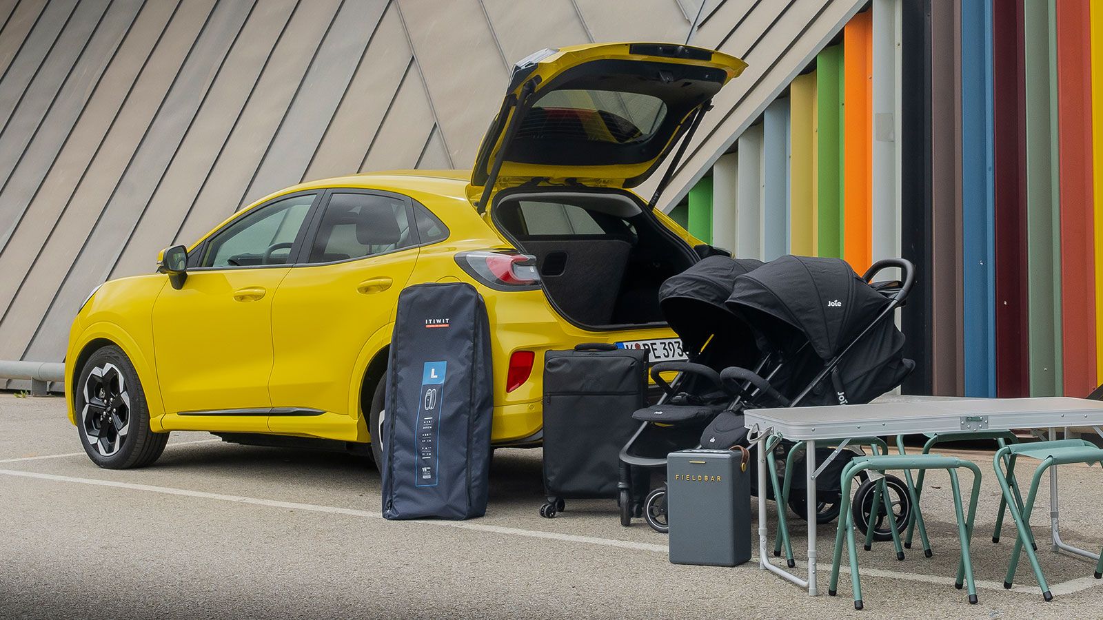 Με MegaBox (στο συμβατικό Puma) ή με GigaBox (στο ηλεκτρικό Puma Gen-E), το Ford Puma είναι το αυτοκίνητο με το μεγαλύτερο χώρο αποσκευών στην κατηγορ