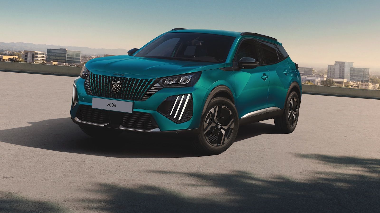 Το Peugeot 2008 Envy διαθέτει μια νέα απόχρωση του μπλε με την ονομασία Nazare Blue.