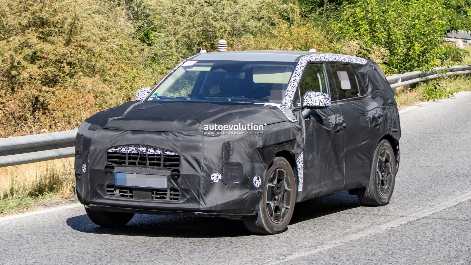 Νέο Kia Sportage: Αλλαγή πλεύσης με «boxy» design και αποκλειστικά υβριδικά σύνολα