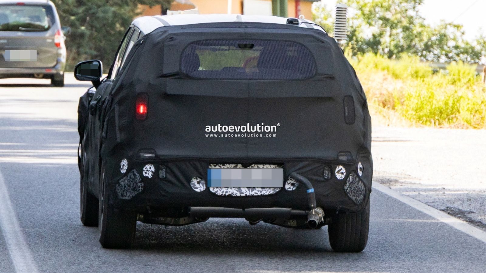 Νέο Kia Sportage: Αλλαγή πλεύσης με «boxy» design και αποκλειστικά υβριδικά σύνολα