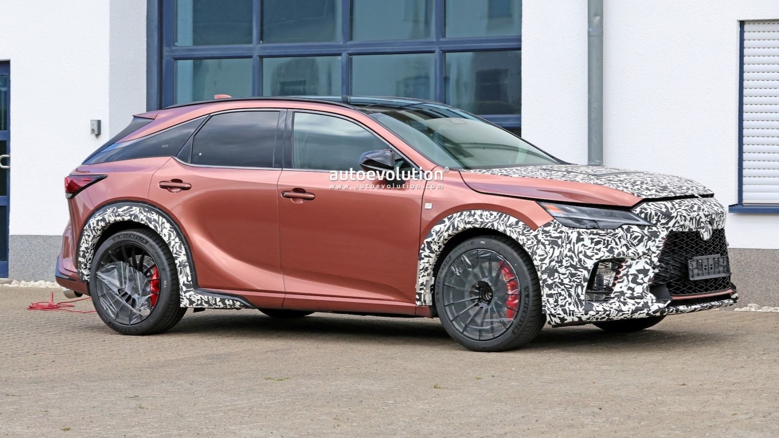 Lexus RX Morizo RR : Το Ιαπωνικό SUV των 600 ίππων πιάστηκε επ' αυτοφώρω