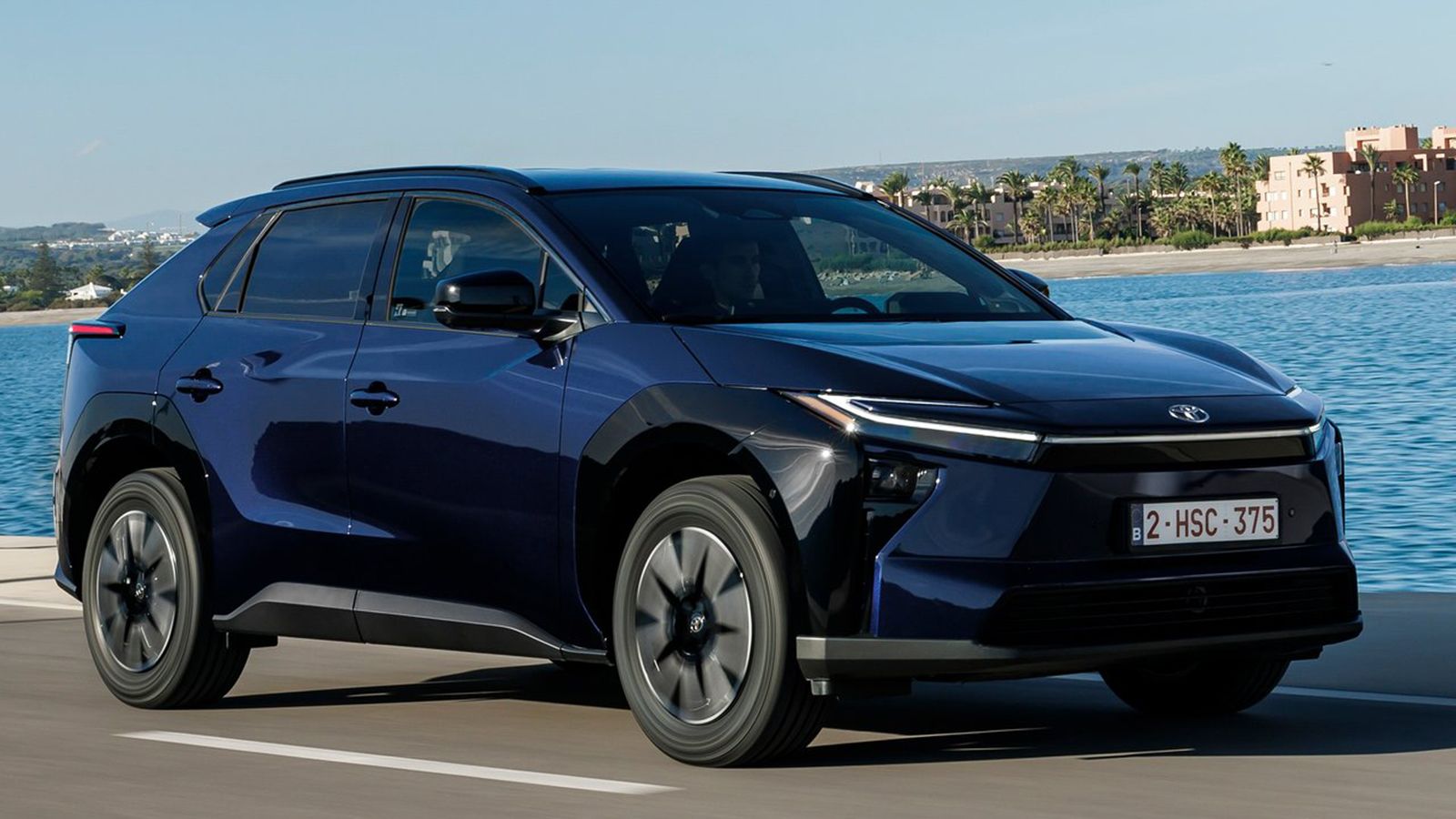 Toyota: Διπλασίασε τις πωλήσεις ηλεκτρικών το 1ο εξάμηνο του 2026