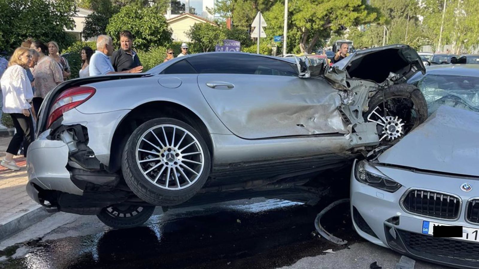 Οι Αθηναίοι έκαναν διακοπές τον Αύγουστο, οι θάνατοι στους δρόμους όχι!