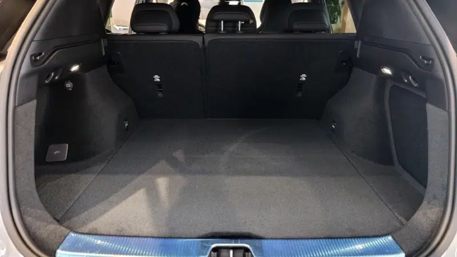 To Volvo XC70 επέστρεψε ως PHEV SUV με εντελώς διαφορετικό χαρακτήρα