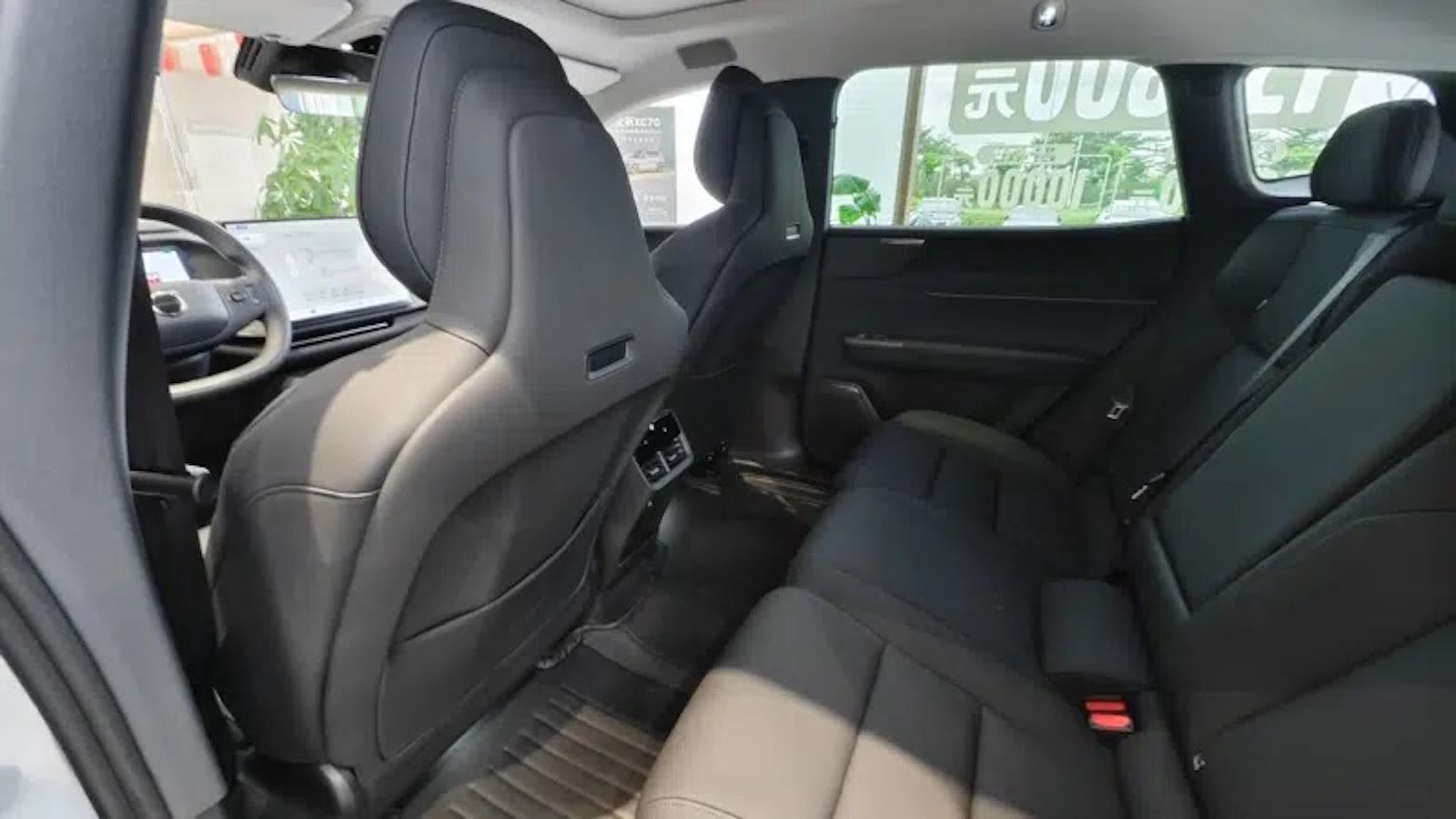 To Volvo XC70 επέστρεψε ως PHEV SUV με εντελώς διαφορετικό χαρακτήρα