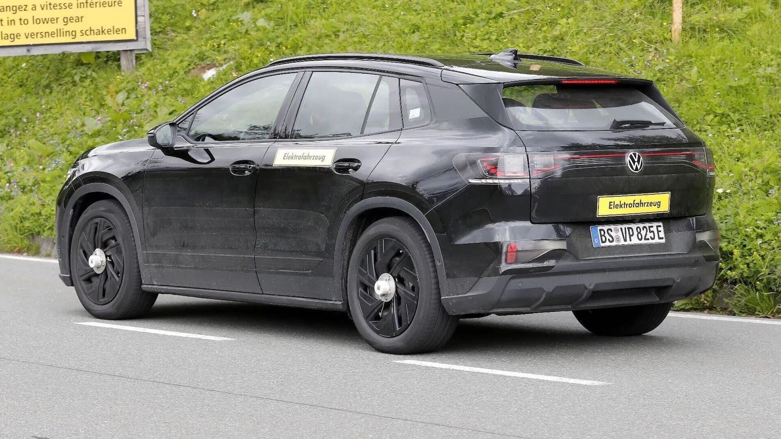 Από το ID.4 στο ID. Tiguan: Η στροφή της Volkswagen στα EV SUV