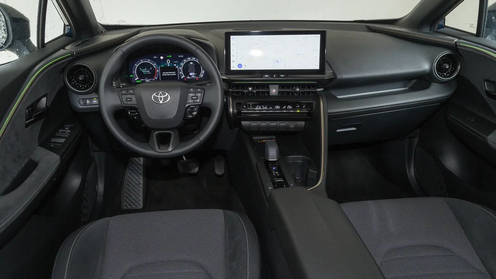 Toyota C-HR με έμφαση στην εγγύηση, το service και την ικανοποίηση κατόχων