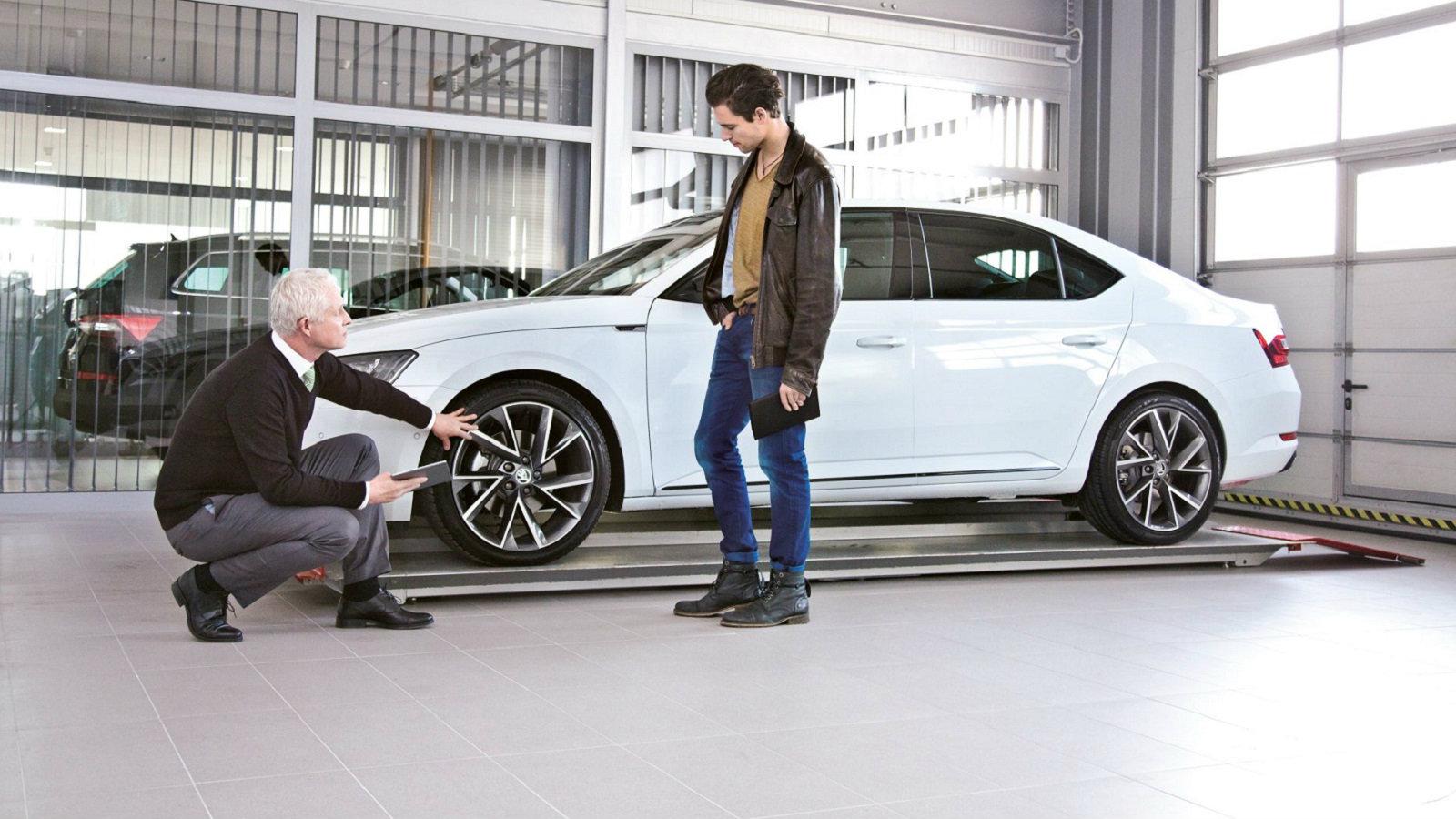  Να μείνω ή να φύγω;