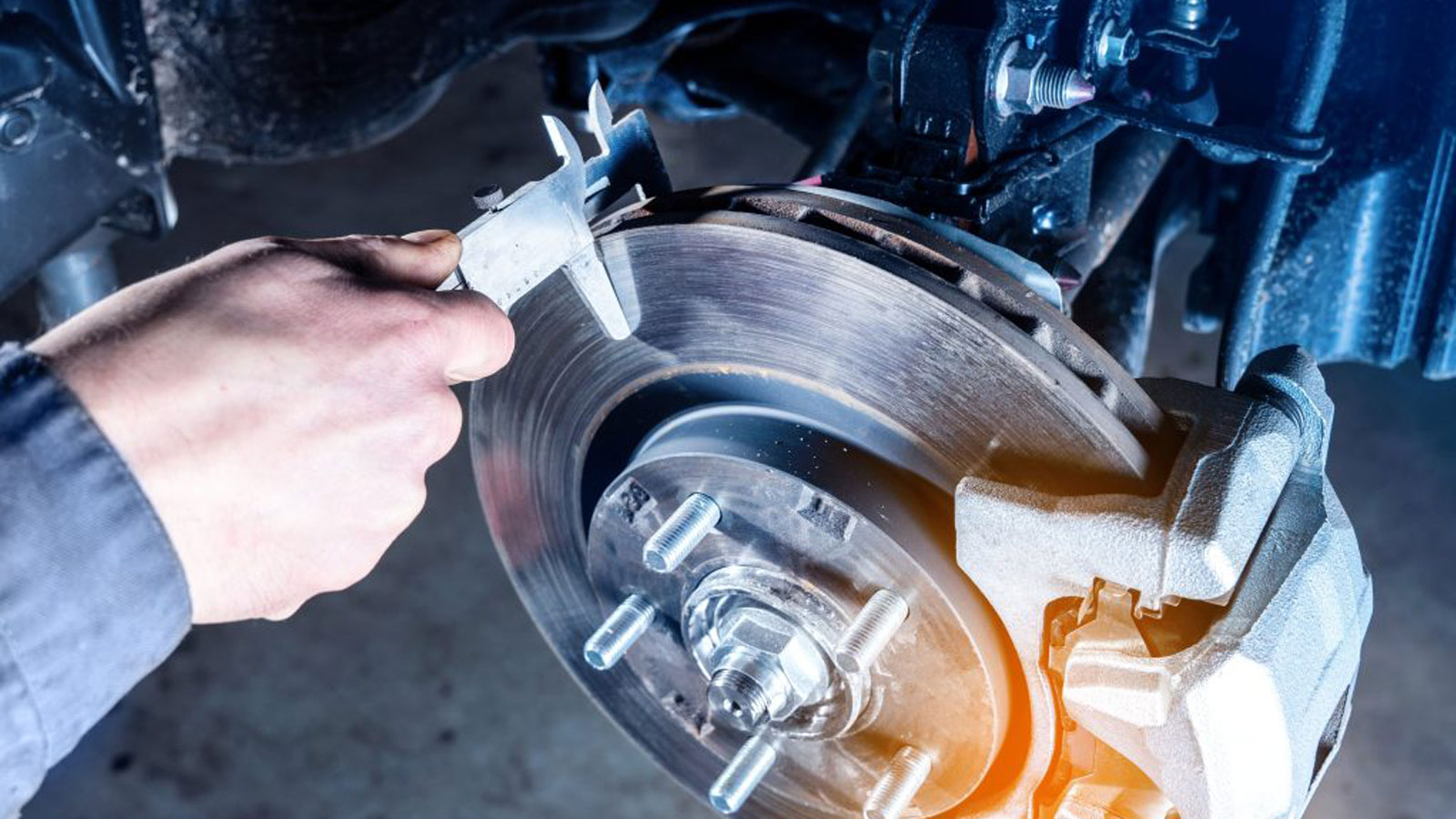 FAQ: Τι να προσέξεις όταν αγοράζεις ανταλλακτικά φρένων για το αυτοκίνητό σου