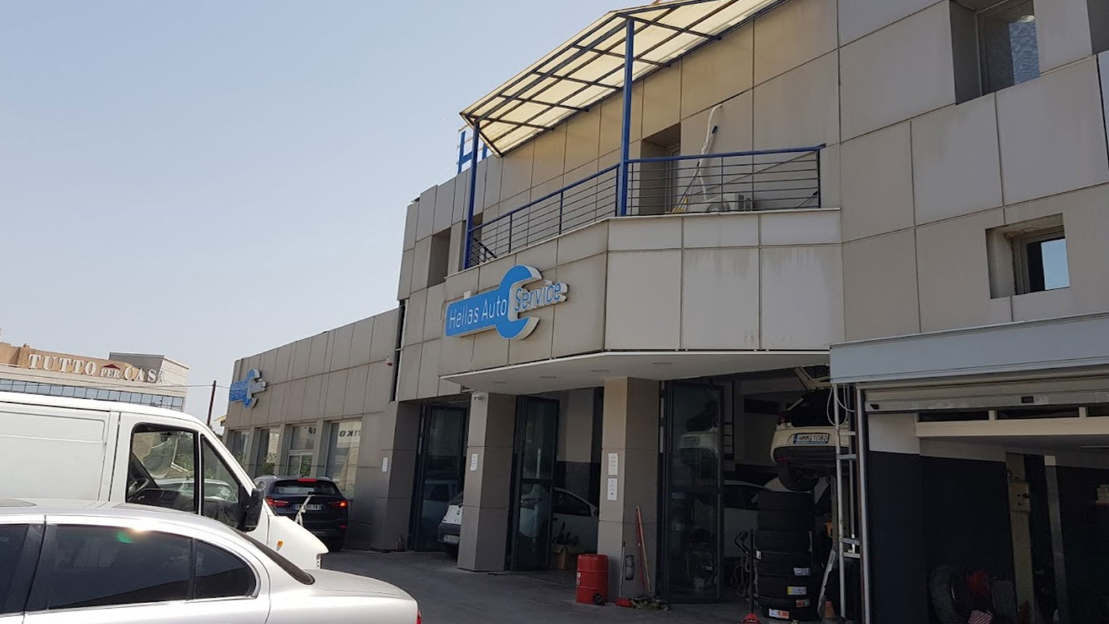 Hellas Auto Service εγγυημένες υπηρεσίες συνεργείου και Φανοποιίας