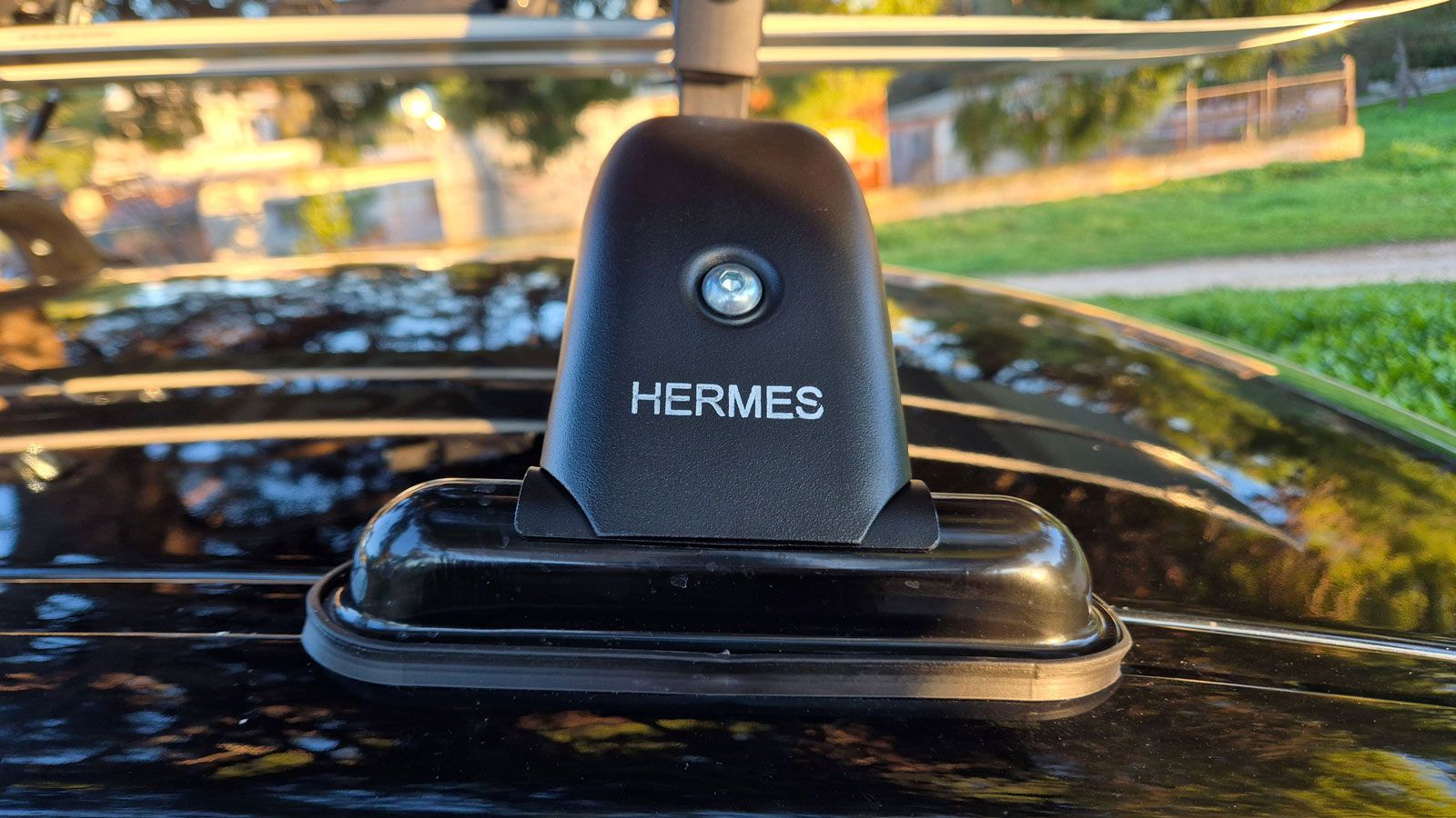 Παρουσίαση μπάρες Hermes GS2: Πέδιλα σκι, μπαγκαζιέρες, δέστρες, τις φορτώνεις ό,τι θες!