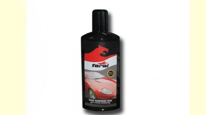 Το «Feral Nano Protection Wax» είναι ένα προστατευτικό κερί, το οποίο χρησιμοποιεί την νανό-τεχνολογία για καλύτερη και πιο βαθιά προστασία του χρώματ