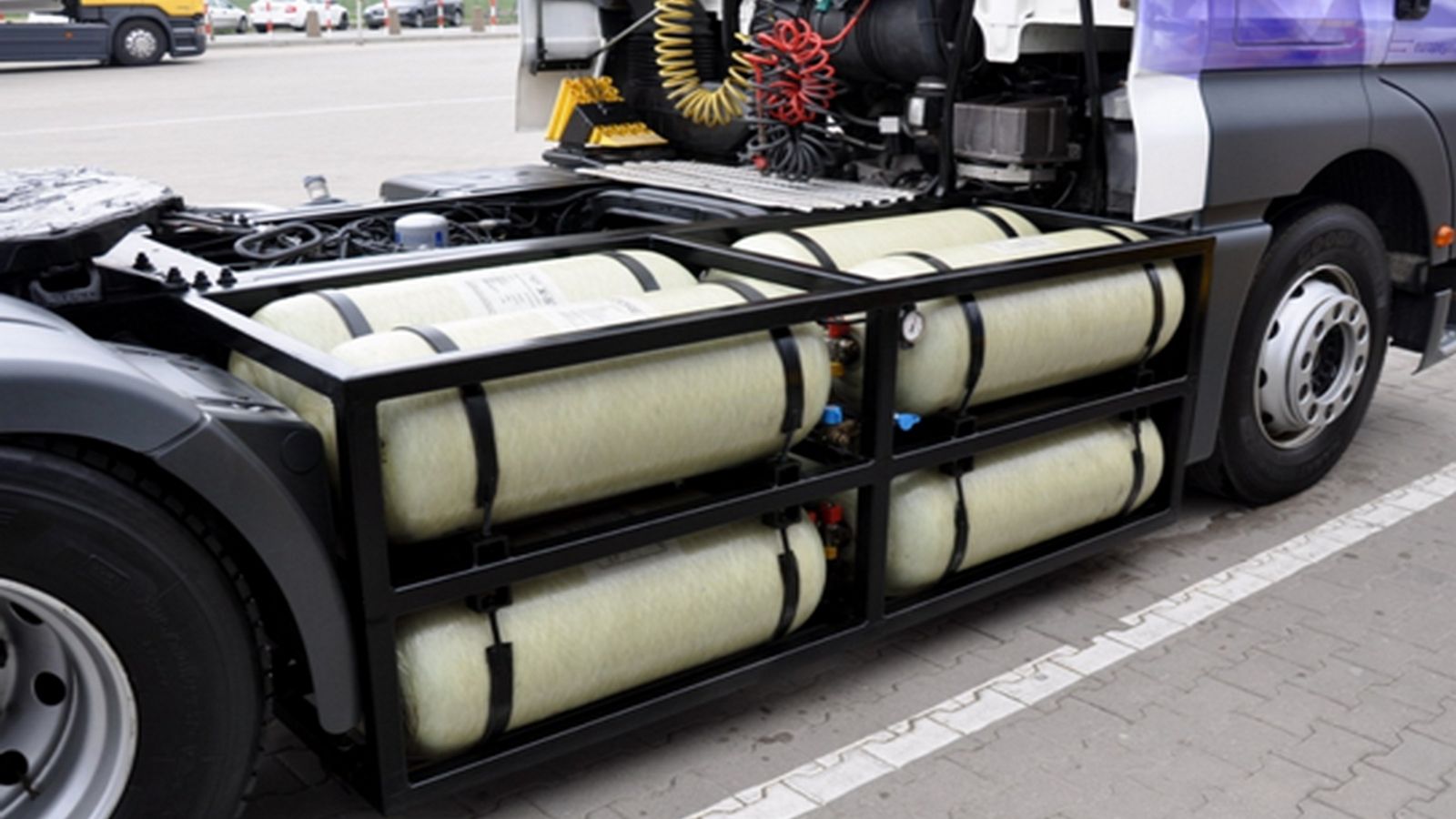 Η βασική αρχή λειτουργίας των συστημάτων ανάμειξης καυσίμων, είναι ότι ο κινητήρας χρησιμοποιεί το πετρέλαιο σαν κύριο καύσιμο για την έναρξη της ανάφ