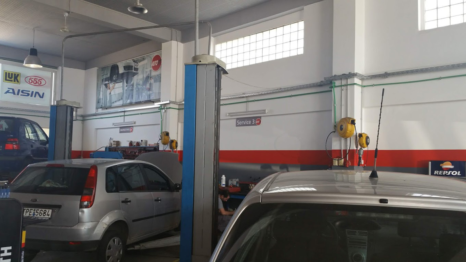 Γεωργιάδης AutoFit: Εγγυημένες υπηρεσίες στο service με άρτια εξυπηρέτηση στην Καλαμάτα