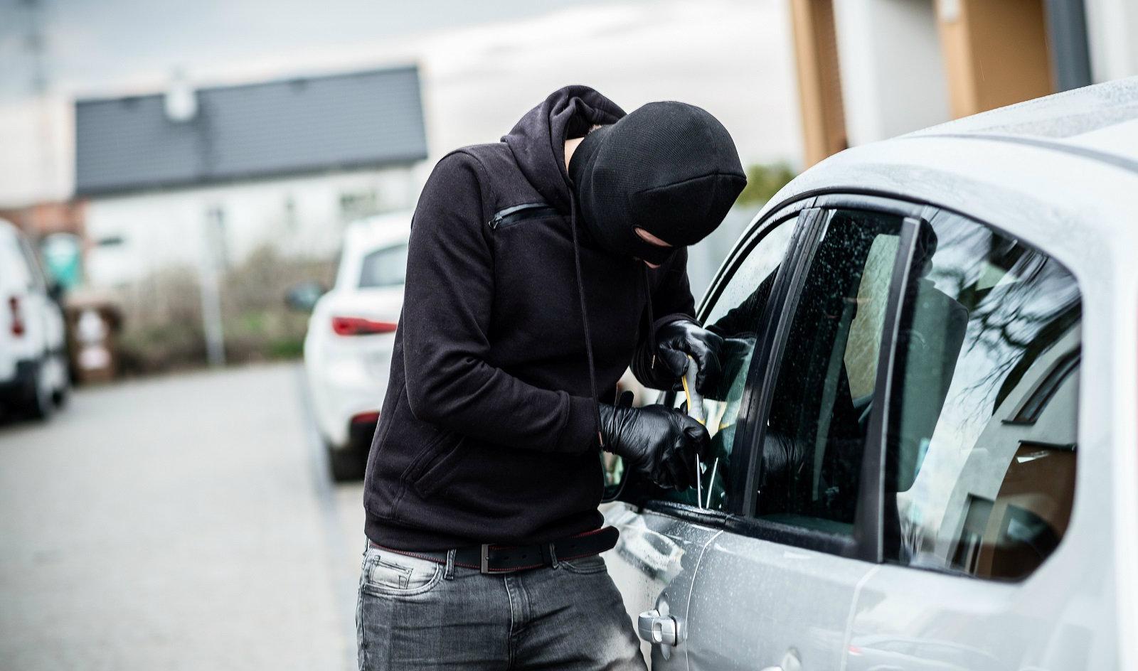 Κάνει δουλειά ο συναγερμός;