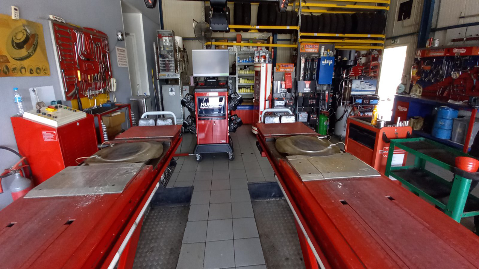 Σταθάτος Fit&Go εγγυημένες Υπηρεσίες συντήρησης & αντικατάστασης ελαστικών στην Γλυφάδα