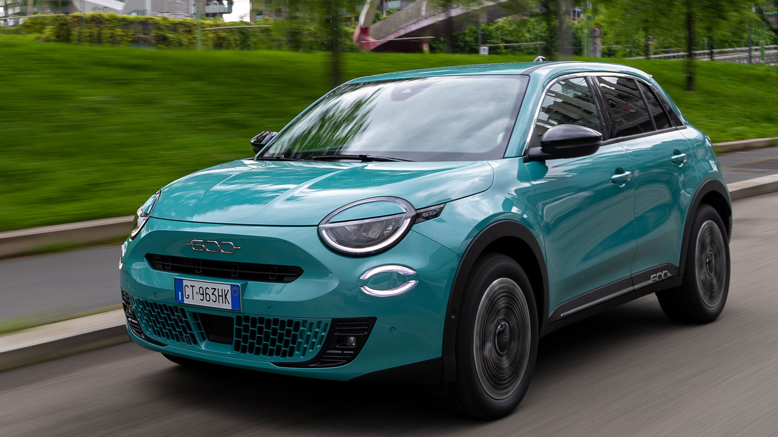 FIAT 600 - e LA PRIMA   