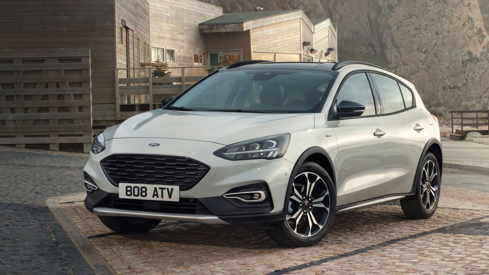 FORD FOCUS ACTIVE - 1.0 EcoBoost 155 PS mHEV ACTIVE   