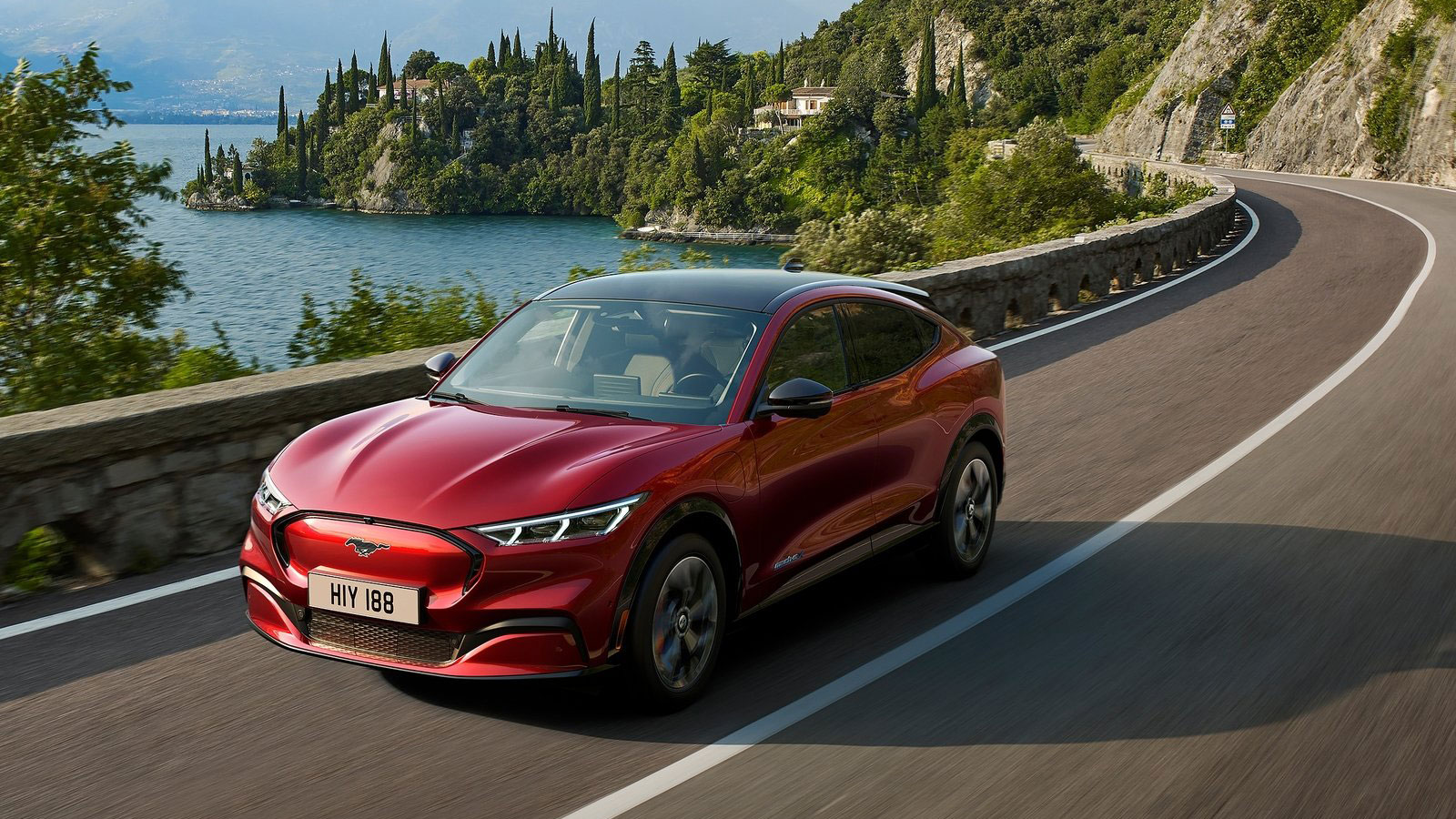 FORD MUSTANG MACH-E - SR RWD MY 2025 STYLE   