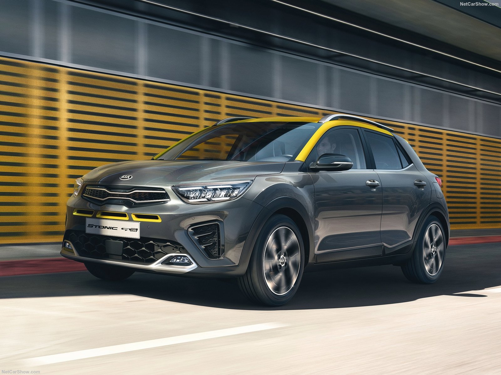 KIA STONIC - 1.0T GL INMOTION GSR2   