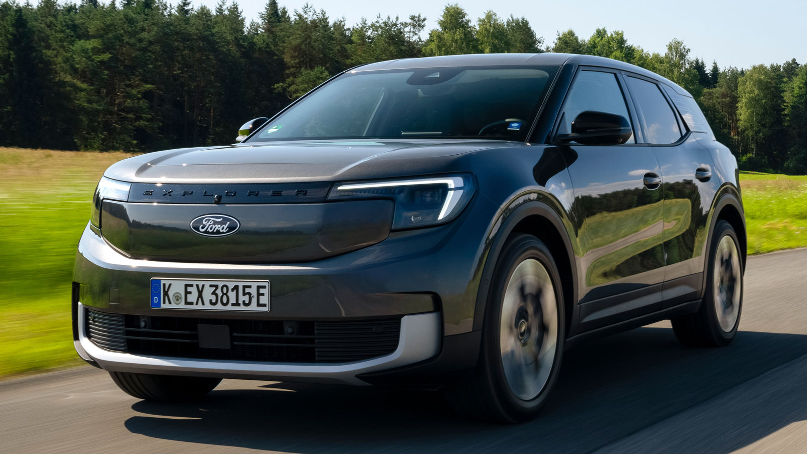 FORD EXPLORER - RWD TREND   