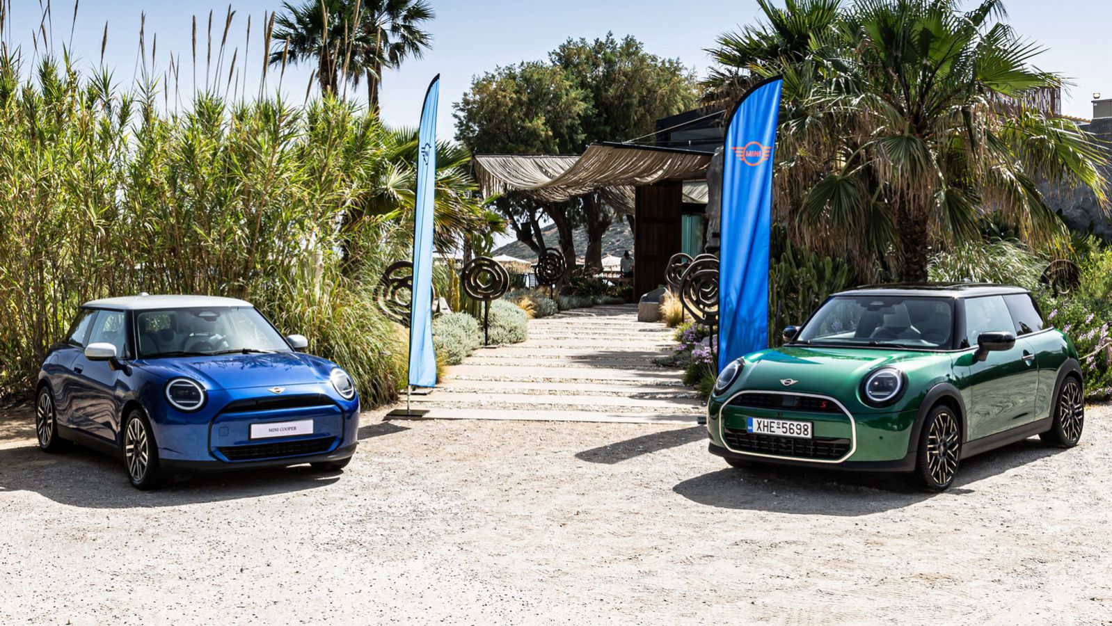 MINI COOPER - C (5-doors)  ESSENTIAL TRIM   