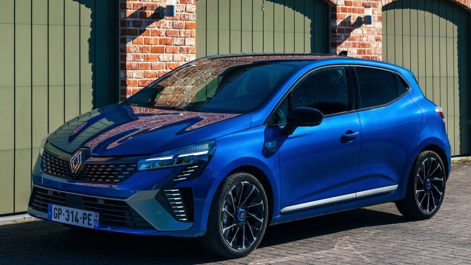 RENAULT CLIO - 1.0 TCe  EVOLUTION   