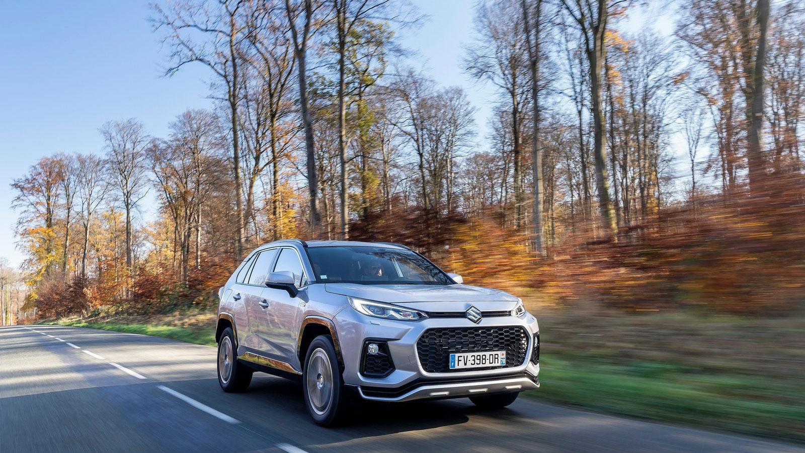 SUZUKI ACROSS - 2.5 PLUG IN HYBRID 4WD  GLX Plug-in hybrid  