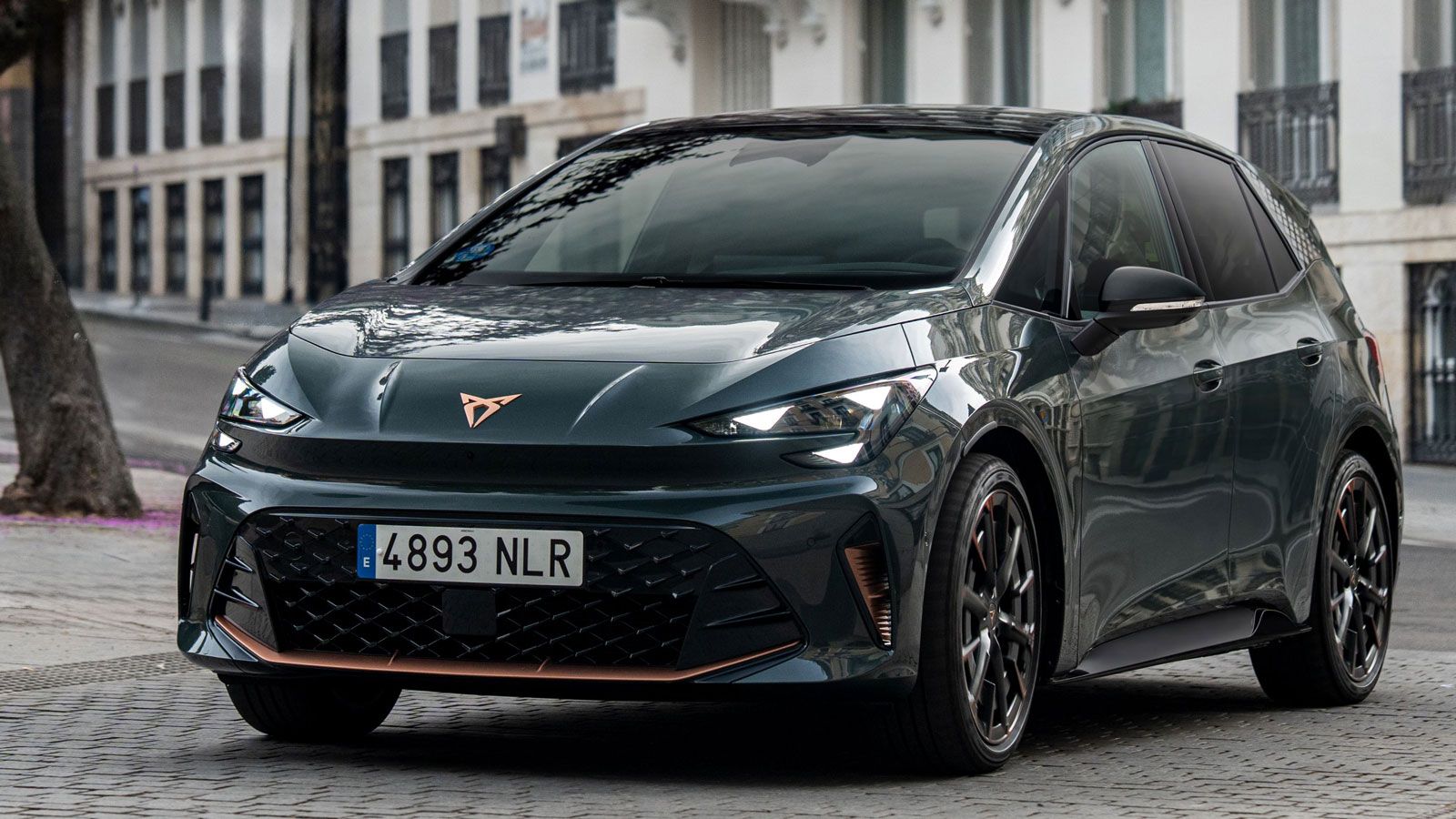 CUPRA BORN
