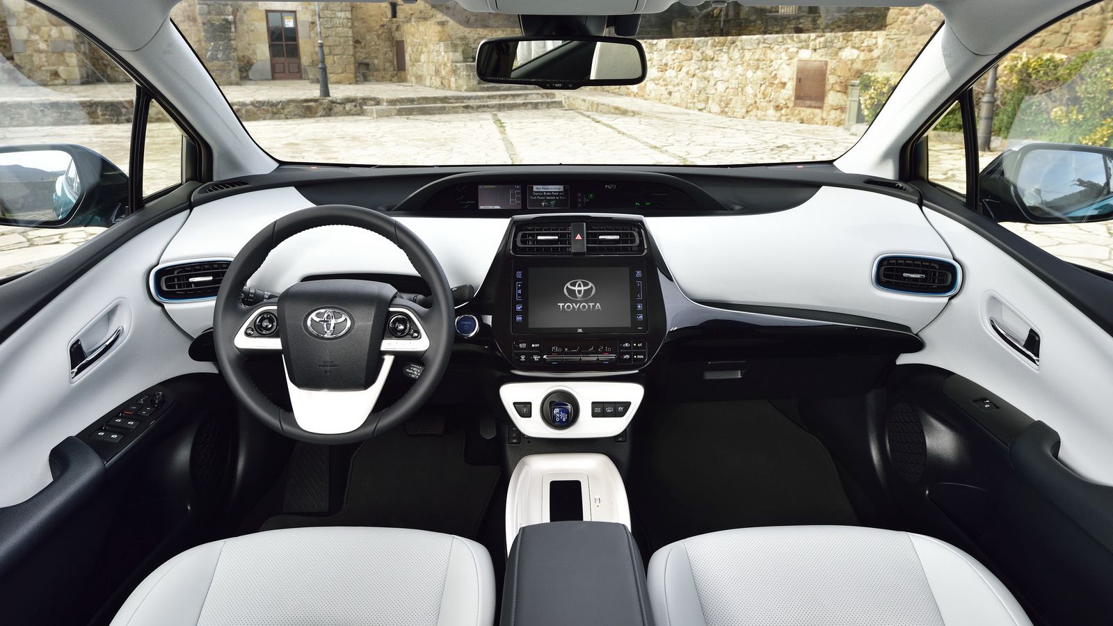 Νέο Prius PlugIn Hybrid toyota prius