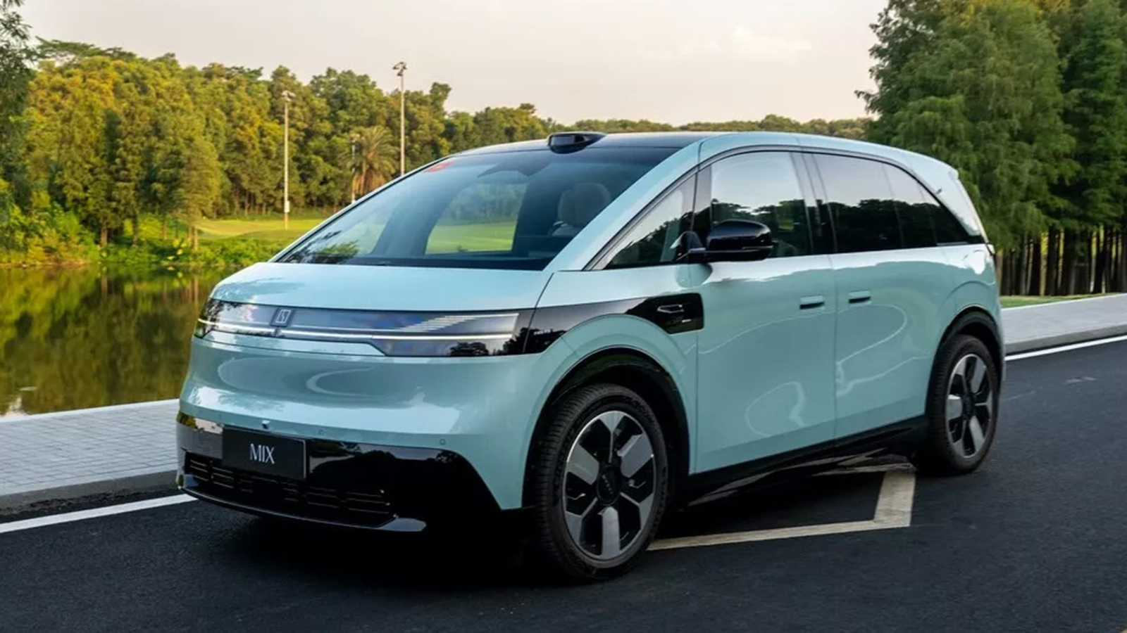 Zeekr Mix: Το νέο ηλεκτρικό βαν των Κινέζων με 422 ίππους Zeekr Mix: Το νέο ηλεκτρικό βαν των Κινέζων με 422 ίππους