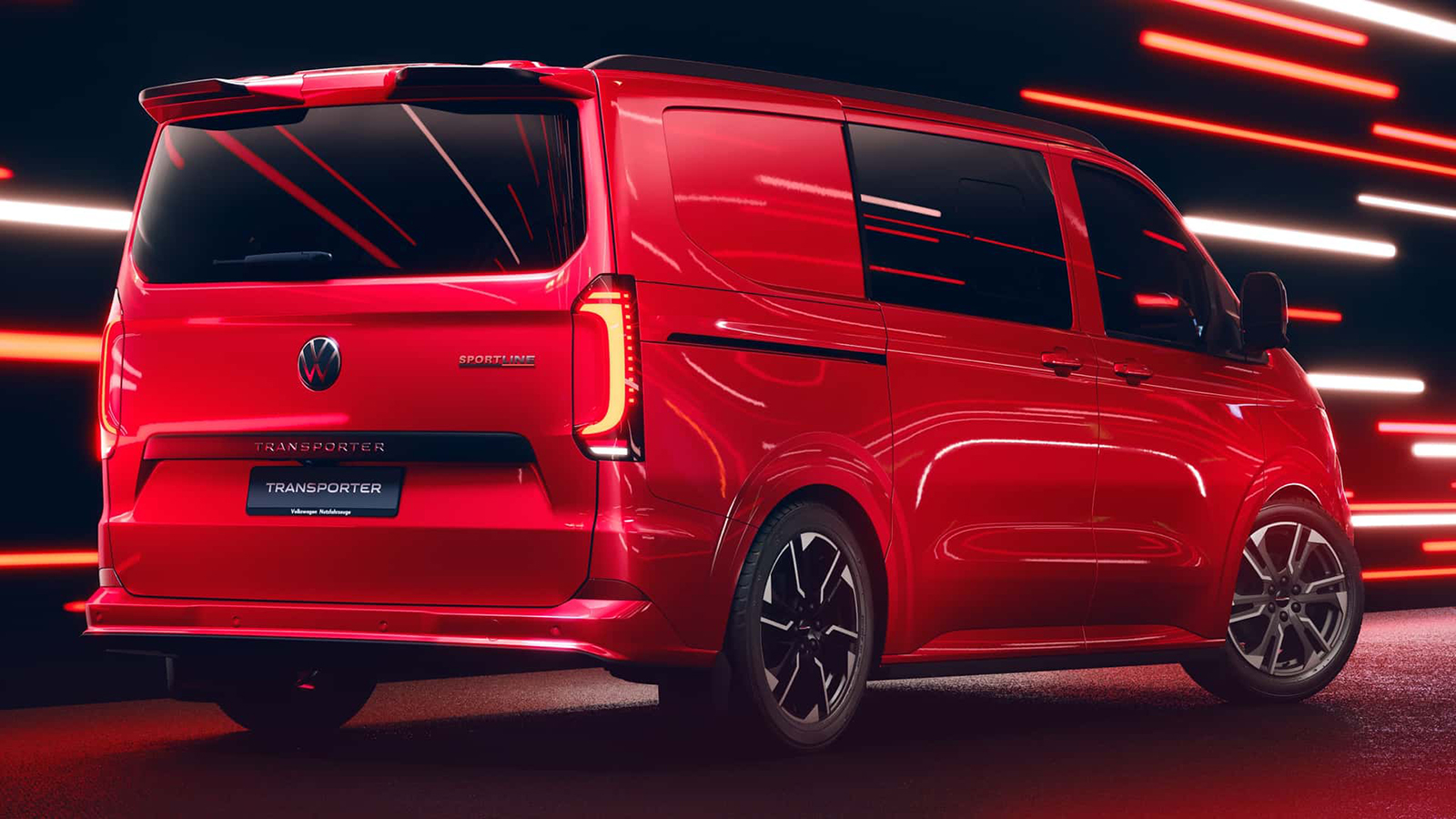 Το Volkswagen Transporter Sportline ξεχωρίζει αμέσως από τις υπόλοιπες εκδόσεις χάρη στο πιο σπορτίφ κιτ αμαξώματος.