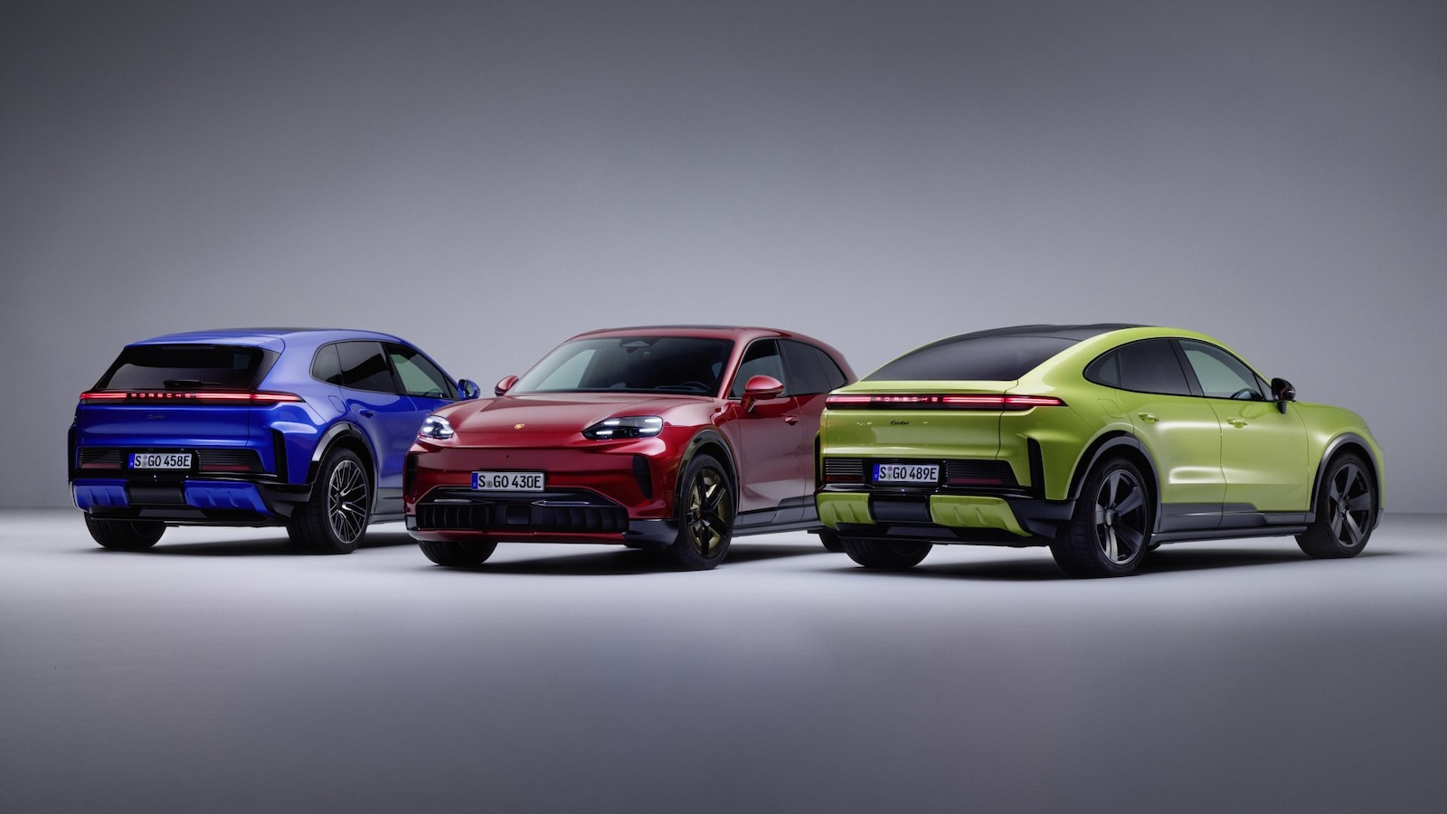 Η Porsche Cayenne Electric αναβαθμίζεται: αποκτά αυτόματες πόρτες, ασύρματη φόρτιση 11 kW στο δάπεδο, καθίσματα με μασάζ 4D και 105 επιλογές χρωμάτων.
Η Porsche Cayenne Electric αναβαθμίζεται: αποκτά αυτόματες πόρτες, ασύρματη φόρτιση 11 kW στο δάπεδο, καθίσματα με μασάζ 4D και 105 επιλογές χρωμάτων.
