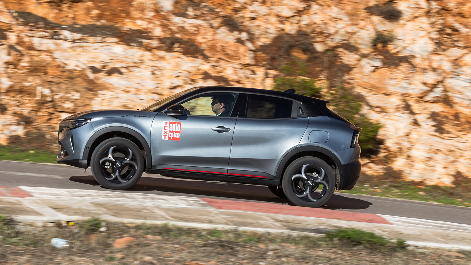 Η γκάμα και οι εκδόσεις της Alfa Romeo Junior | autotriti.gr Η γκάμα και οι εκδόσεις της Alfa Romeo Junior | autotriti.gr
